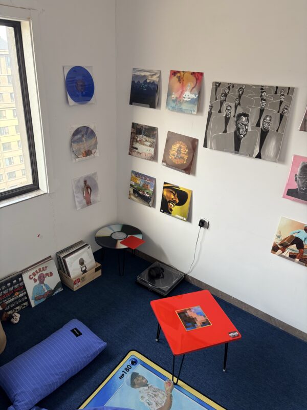 064df2019de35abcca976f5c36b6d279 MBDTF